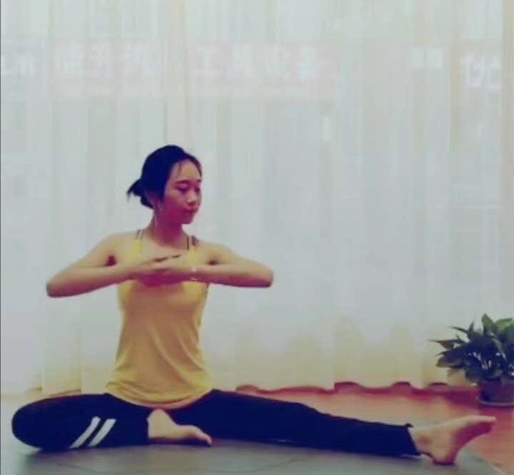 静静子的第一张照片--惠安交友网