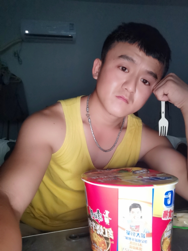 飞飞的第三张照片--惠安交友网