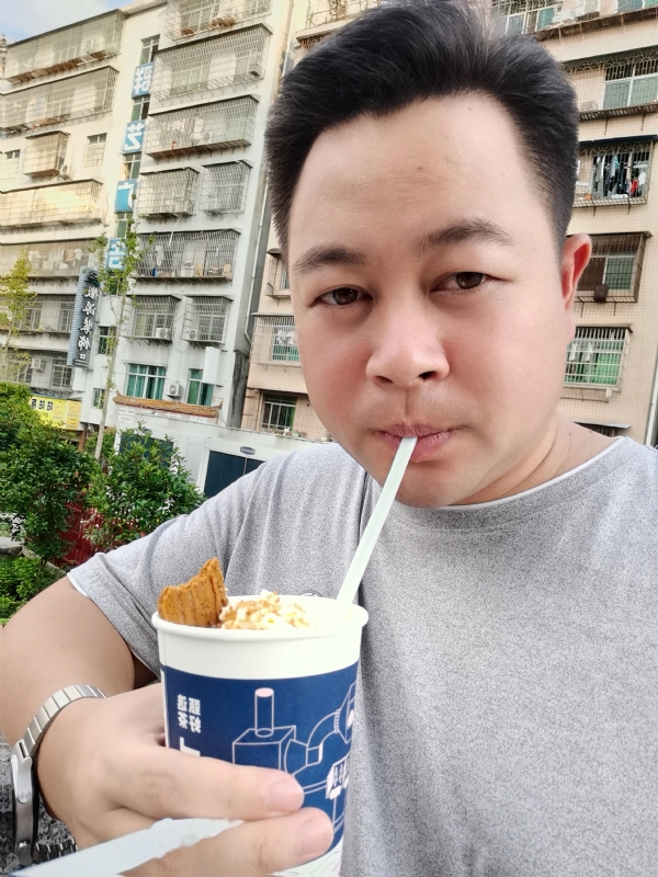 K金o的第一张照片--惠安交友网