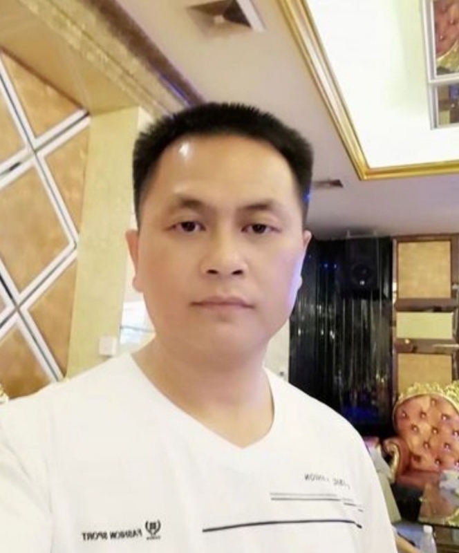 小梁的第二张照片--惠安交友网