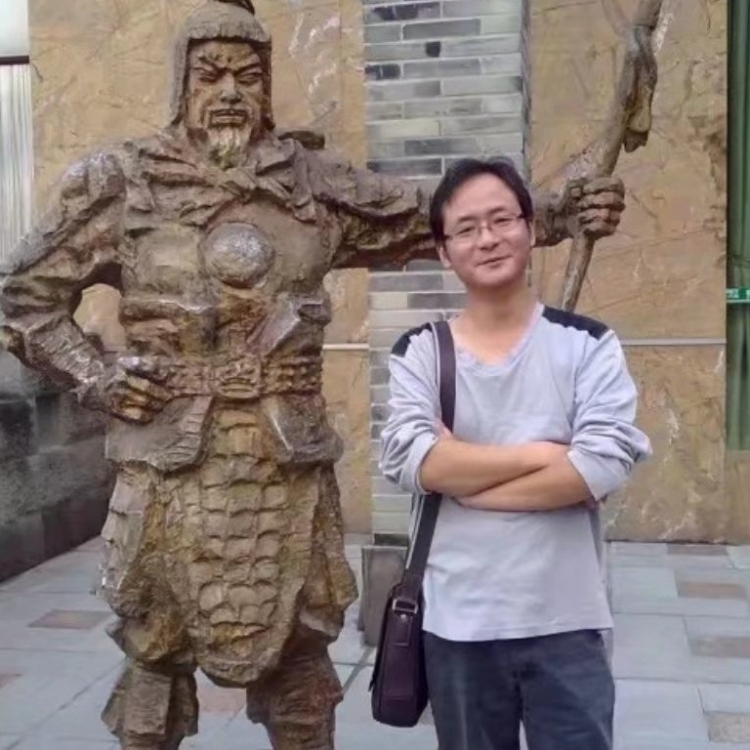 孤狼的第三张照片--惠安交友网