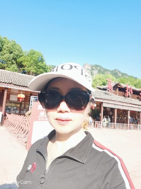 山百合的第一张照片--惠安交友网
