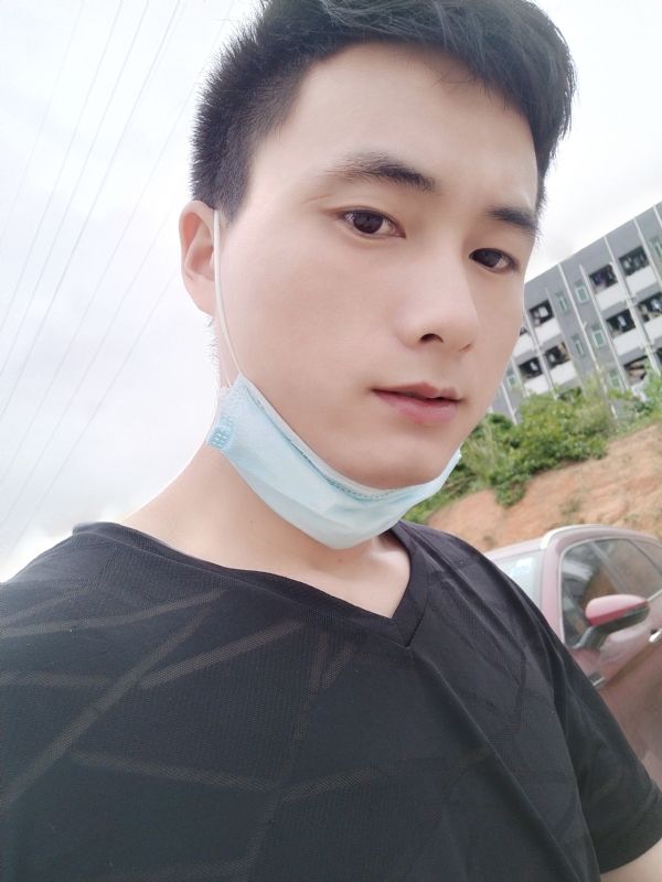 何凡的第二张照片--惠安交友网
