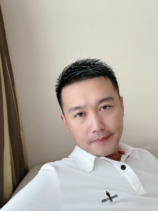 笑望人非的第一张照片--惠安交友网