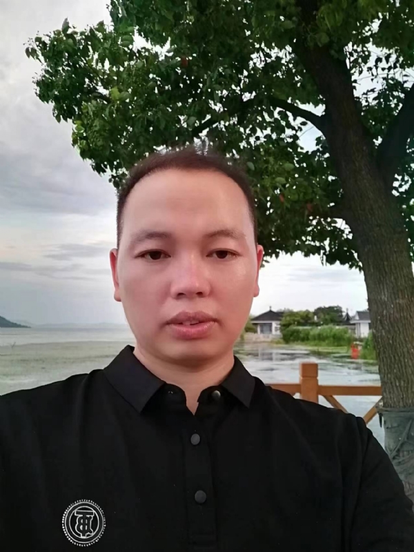 一起说晚安的第一张照片--惠安交友网