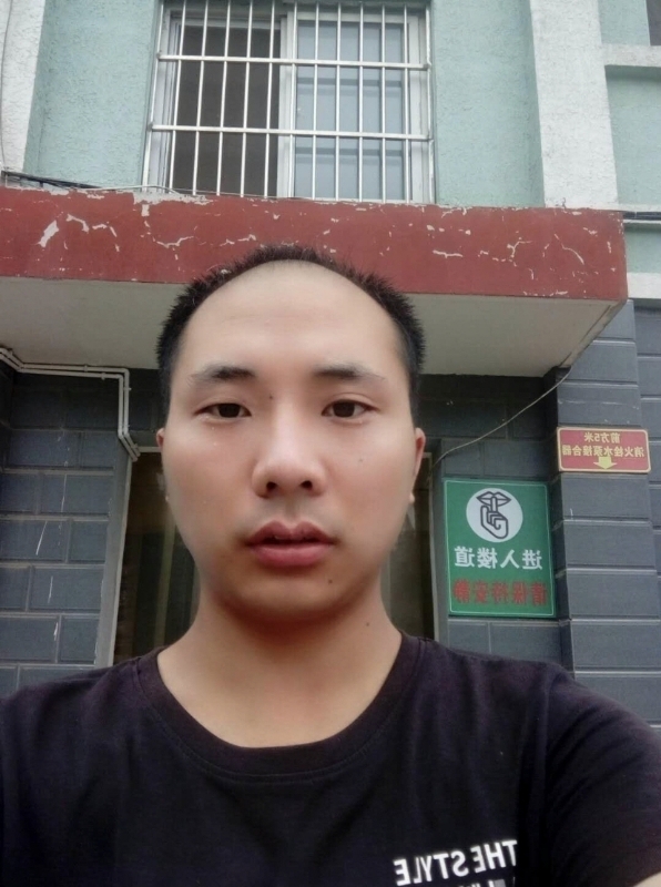 亮亮的第三张照片--惠安交友网