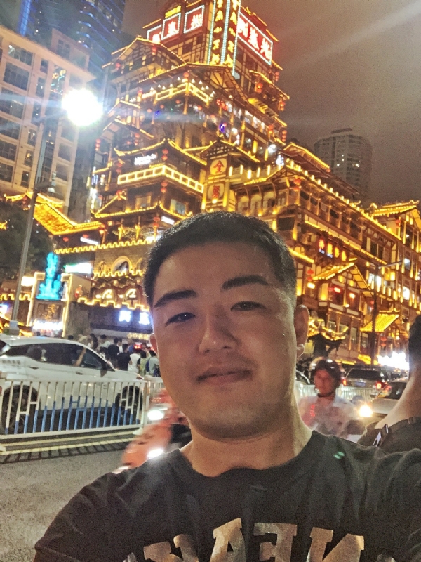钢铁侠的第一张照片--惠安交友网