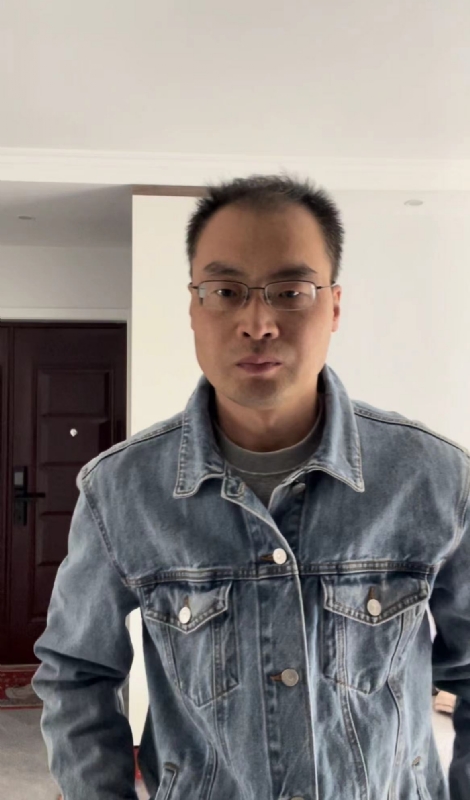 墨灬白的第二张照片--惠安交友网