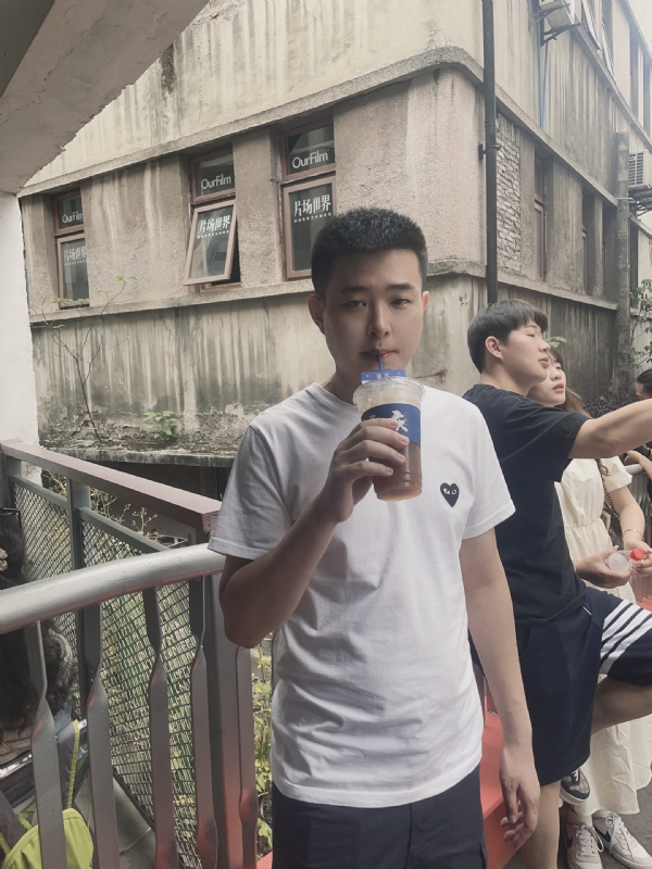 尚龙的第二张照片--惠安交友网