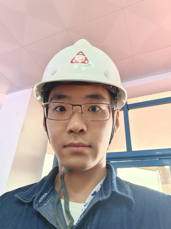 何鹏宇的第二张照片--惠安交友网