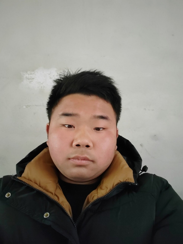 精神饱满的第五张照片--惠安交友网